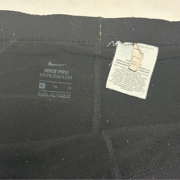 Nike Hyper Warm Women’s Black Leggings with Neon Accents - Picture 5 of 11